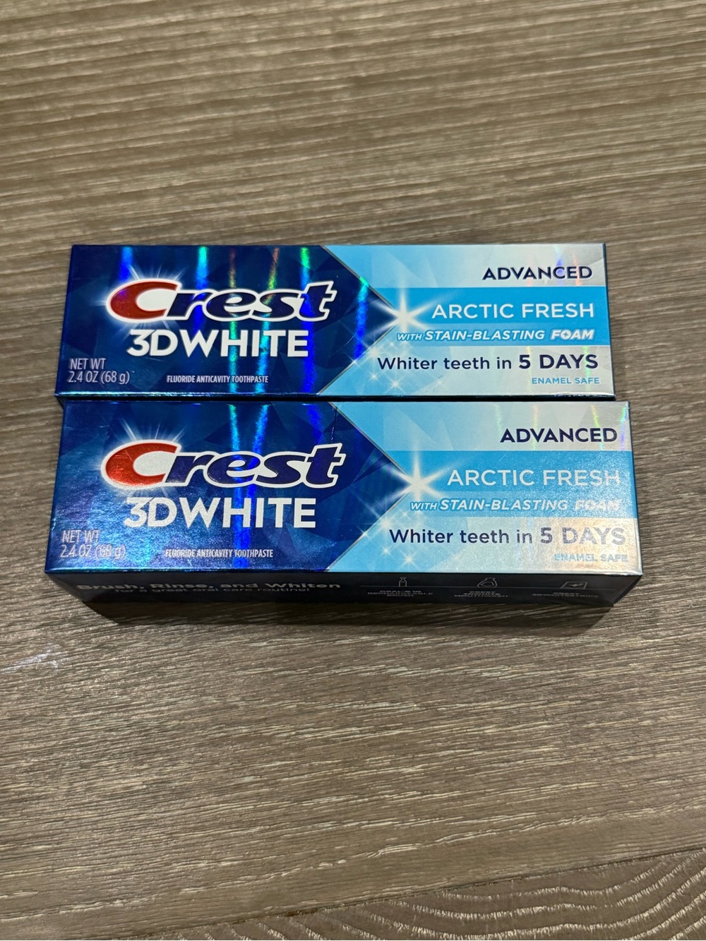NWT Crest 3D White Arctic Fresh Toothpaste 2.4 oz